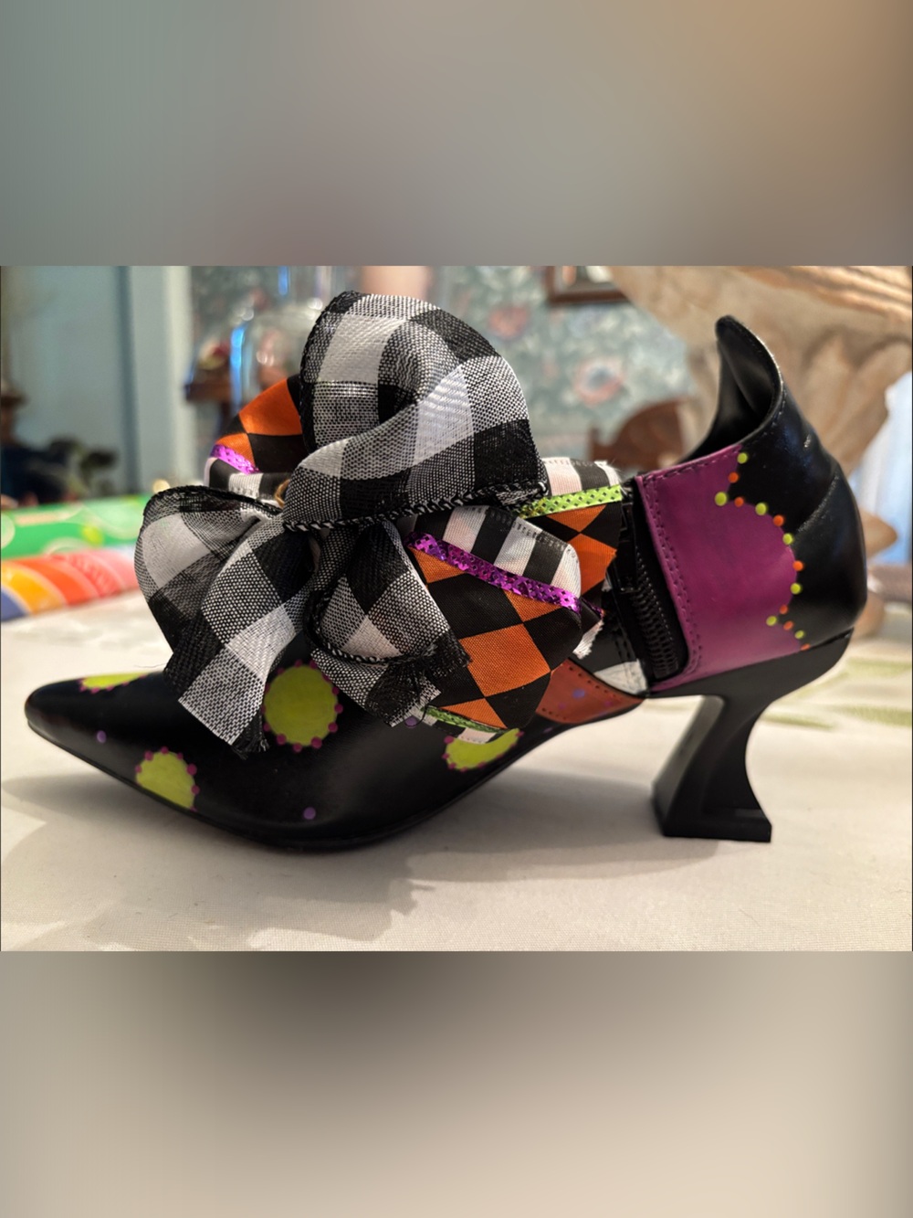 Witch’s Shoe Halloween decoration